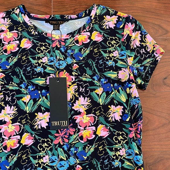 NWT Truth by Republic Colorful Floral Short Sleeve Tee Shirt  Top Blouse - Picture 3 of 8